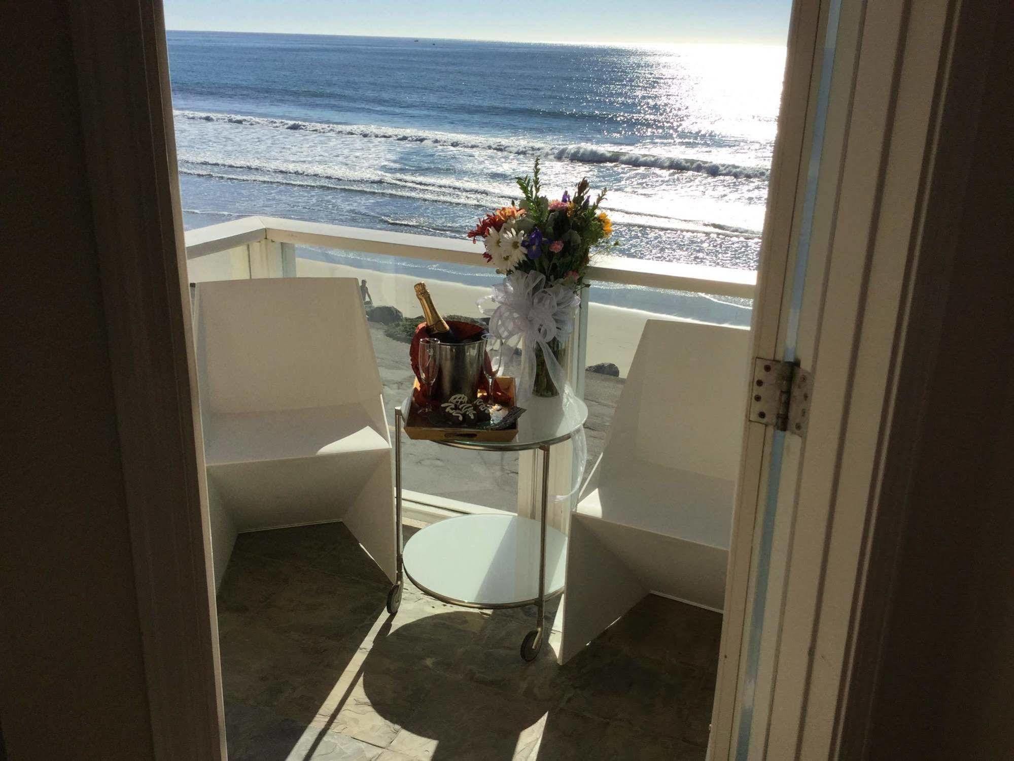 The Oceanfront Stay On Miramarbeach Hmb El Granada Exteriör bild